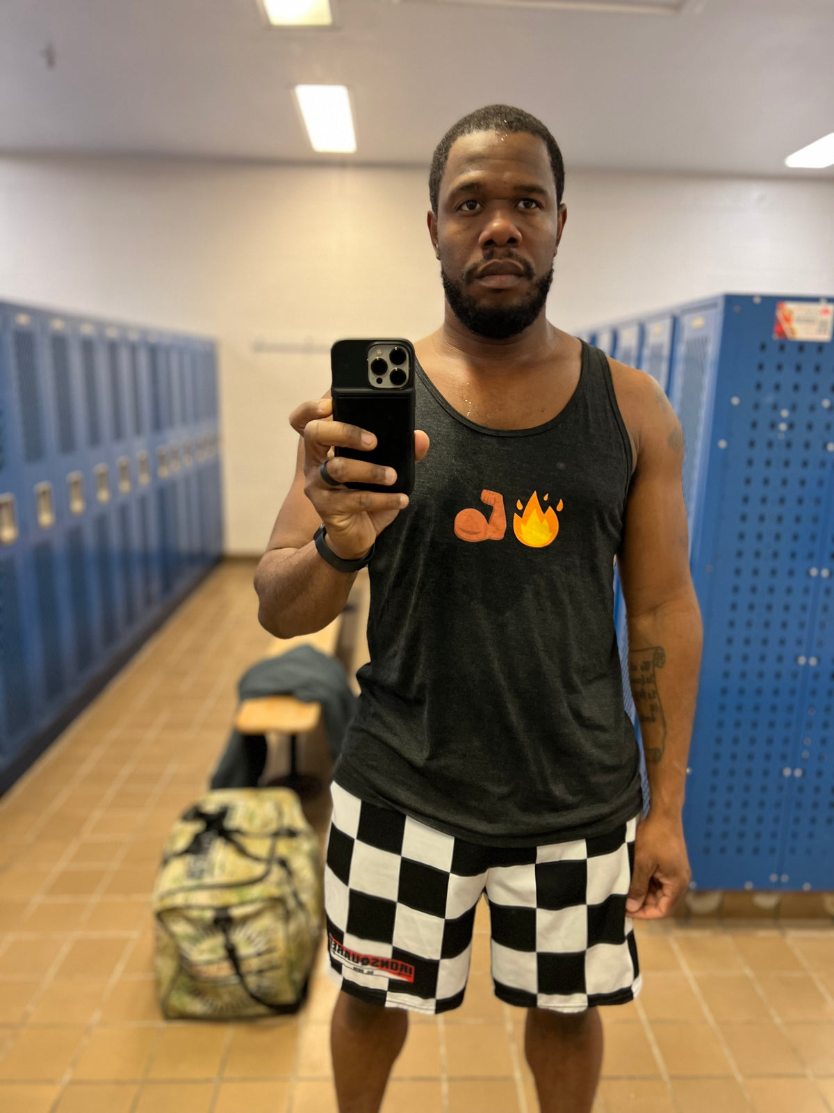 Fire Arms *emoji tank top — IronSquared tank top, detail view