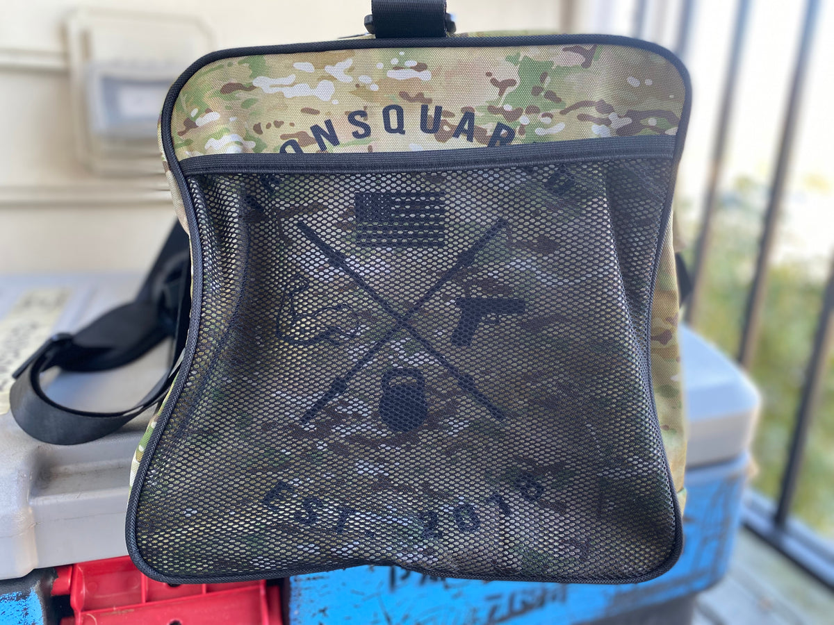 IronSquared Gym Duffle Bag — IronSquared bag, fabric detail