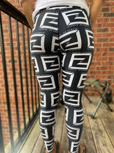 Load image into Gallery viewer, Pumpin&#39; or Dumpin&#39; 3.0 Leggings
